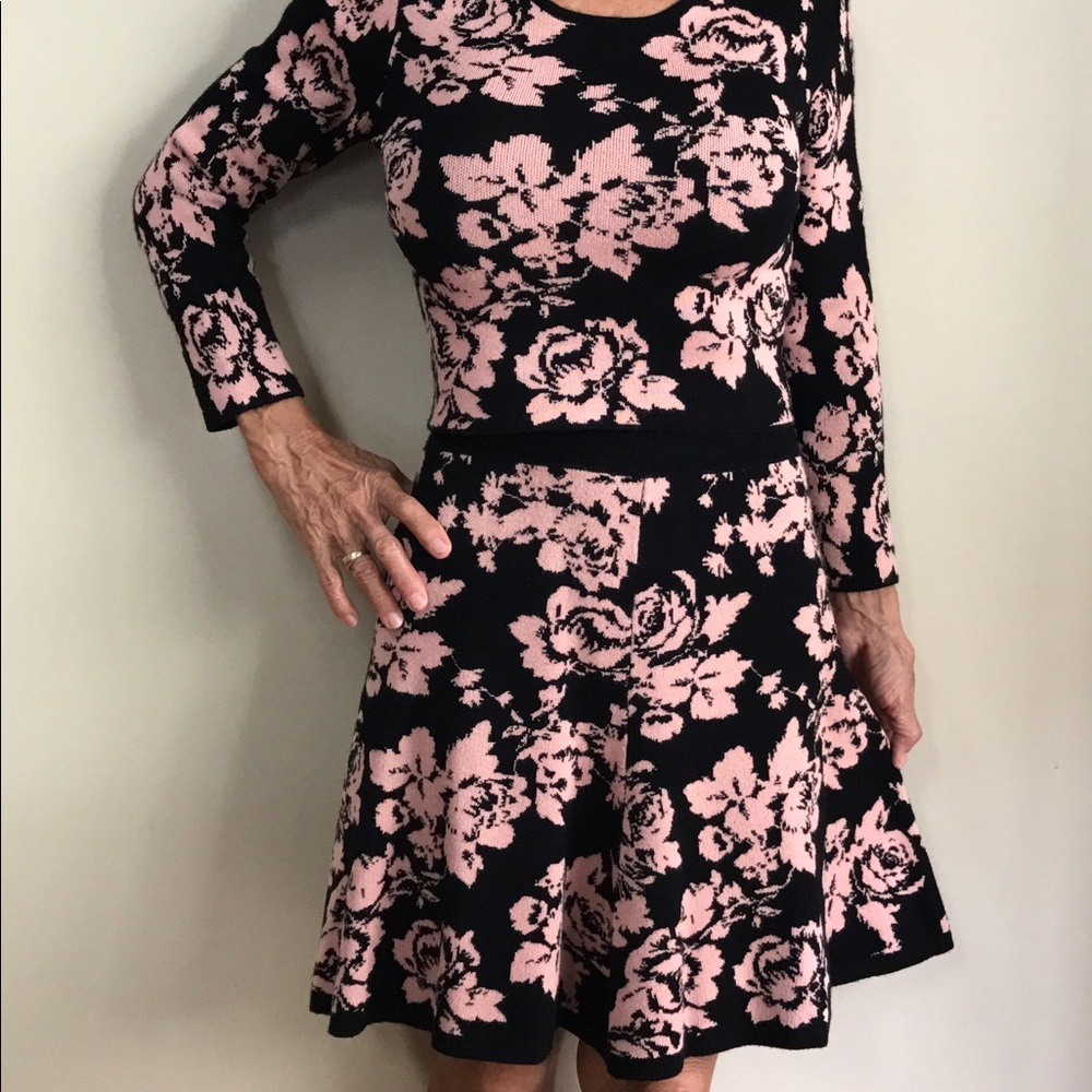 2pc knit  top & skirt